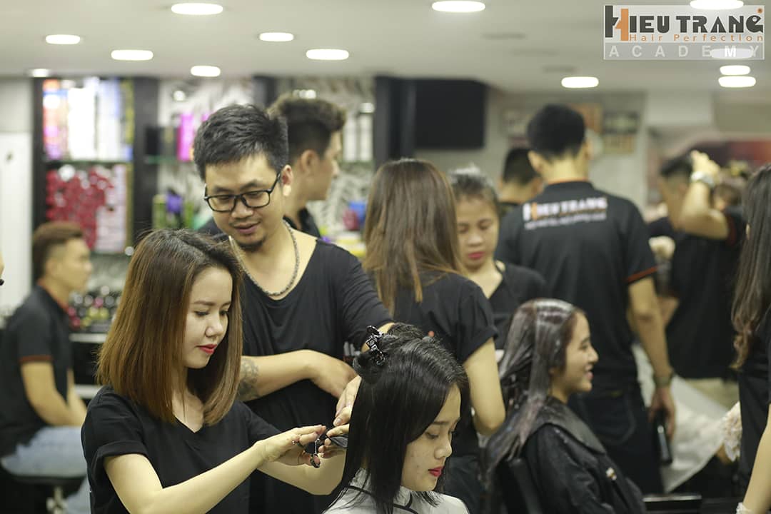 salon cắt tóc nữ đẹp ở quận 1